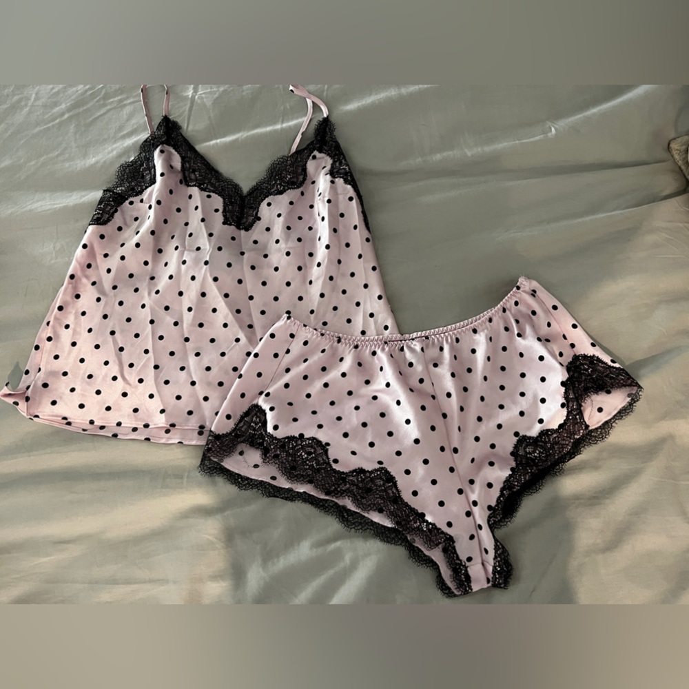 NEW Victoria Secret silk Nighty! Pink and black, Lace and polka dots! Small!